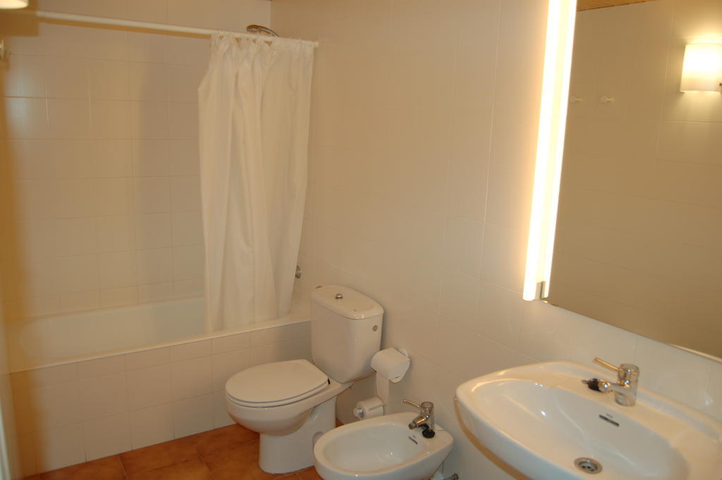 Apartaments Vall Ferrera Areu Ruang foto