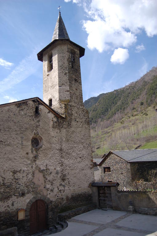 Apartaments Vall Ferrera Areu Bagian luar foto
